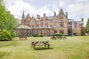 Station Hotel